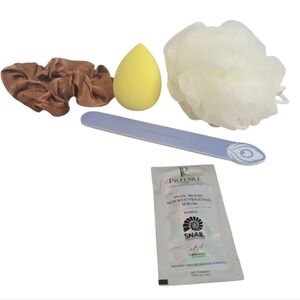 Beauty Blender Essentials Set with Serum and Accessories